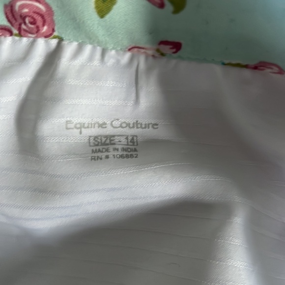 Equine Couture 💕🐎 - Picture 3 of 6